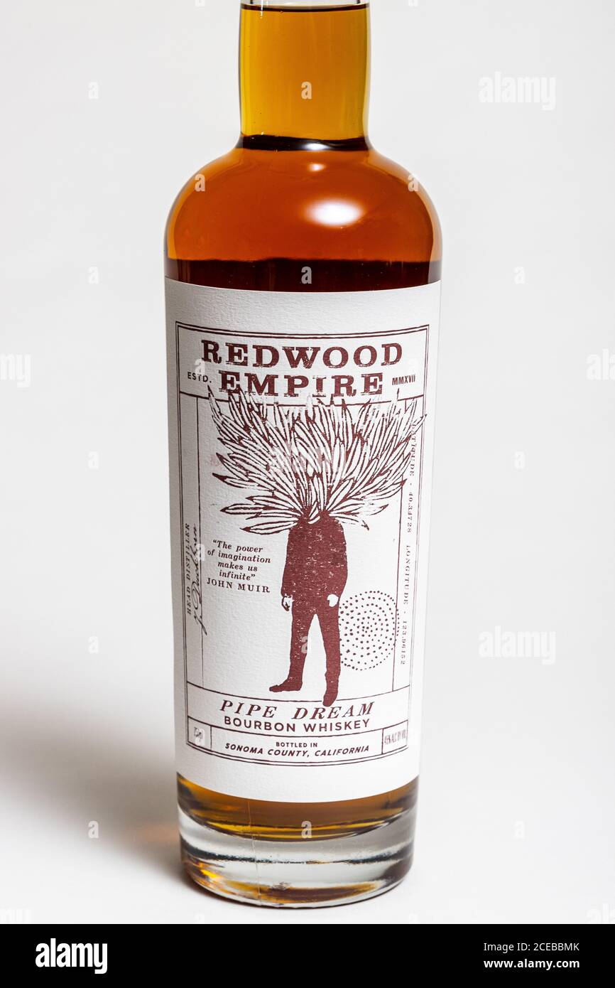 Ein kalifornischer Bourbon Whiskey namens Redwood Empire Stockfoto