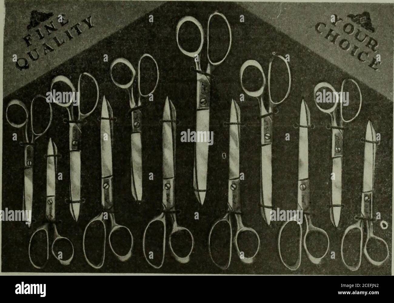 . Hardware-Merchandising März-Juni 1919. Unser Nr. 5 bebilderter Katalog ist eine Schere Encyclopedia. Eine Kopie wird auf Anfrage zugesandt. Kunden, die New York oder Toronto besuchen, sollten mit uns kommunizieren, damit unser Vertreter sie anrufen kann. DAS ACME-SCHERUNTERNEHMEN No. 100-300 Hicks St.BRIDGEPORT, CONN, U. S. A. Kapital 500,000.00 USD - - gegründet 1874Kanadischer Agent A. J. McCrae, 23 Scott St., TORONTO, ONT. Es ist unser Wunsch, die Popularität unseres Bestecks als Werbeartikel zu ihren höherpreisigen Linien zu demonstrieren. Stockfoto