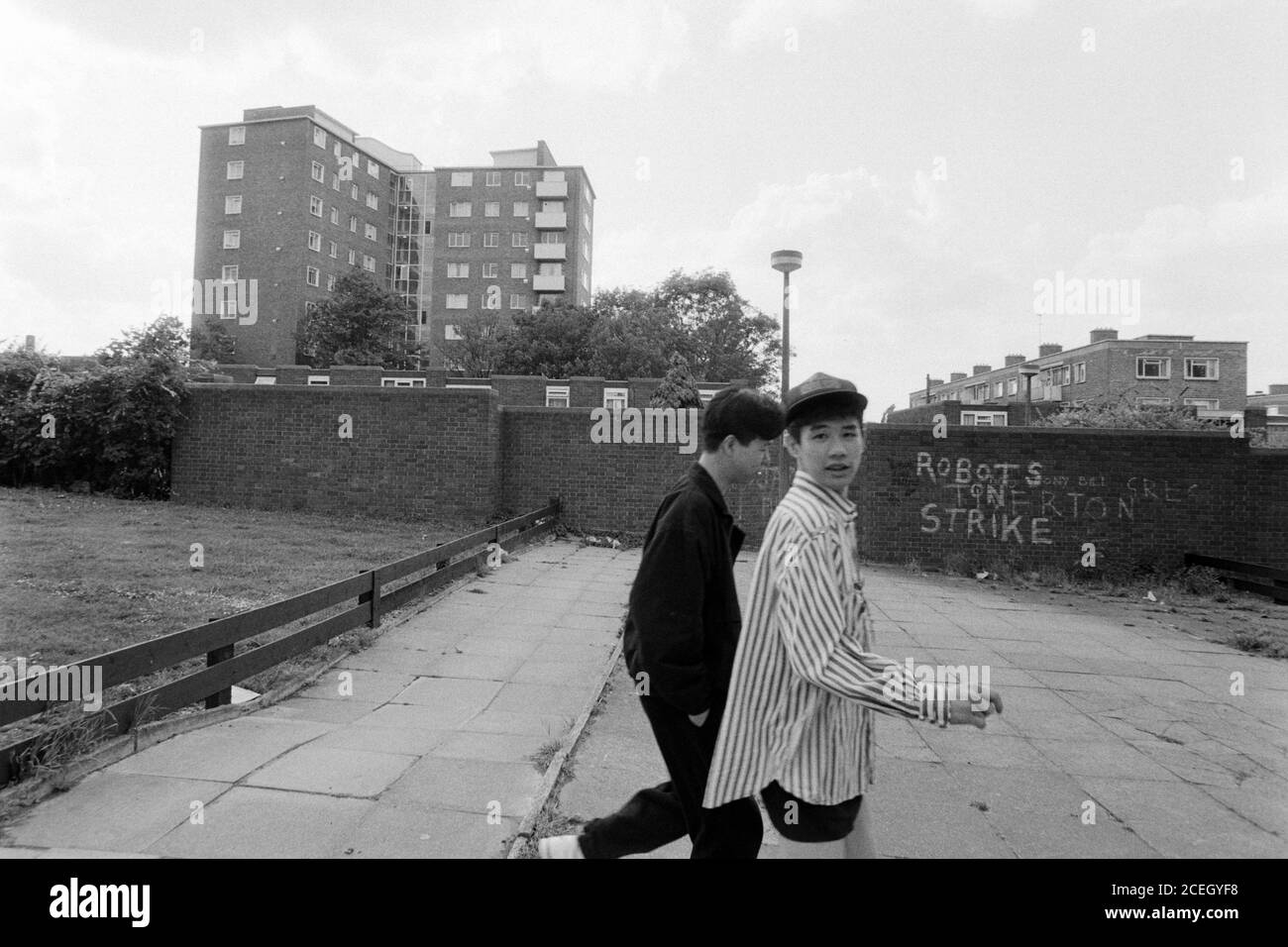 Allgemeine Ansichten des Londoner Stadtbezirks Harringey für eine Geschichte über ‘Reich trifft auf Arme’ . 15 Mai 1990. Foto: Neil Turner Stockfoto