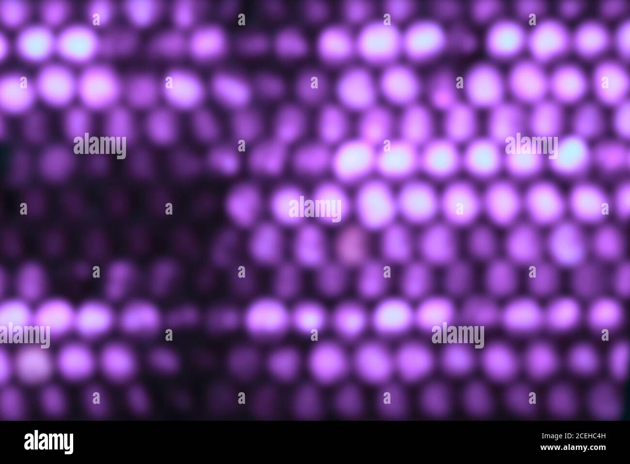 Violetter Bokeh-Hintergrund, abstrakte Hintergründe, verschwommener Hintergrund. Abstrakt kreisförmigen Violet Bokeh Hintergrund. Stockfoto