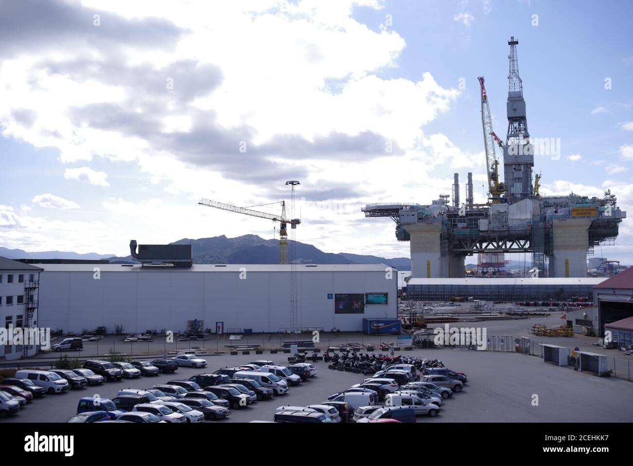 Equinor / Statoil Plattform Njord Block 6407/10 in Kvaerner Stord Leirvik Werft, Norwegen / Norge / Noreg Stockfoto