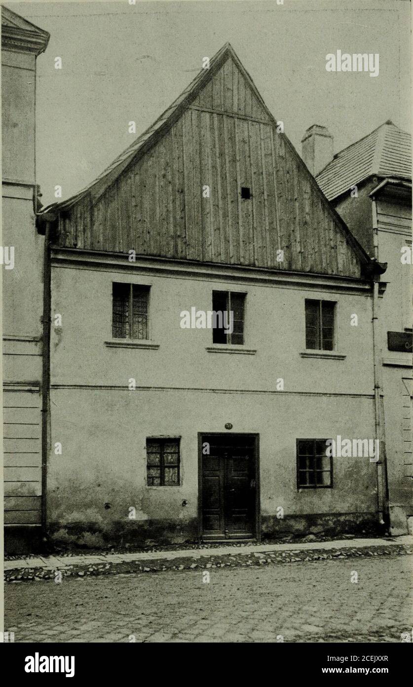 . Franz Schubert. The documents for the leades and Schaffens. 6^ubert--OTcbaiUc gur (Eröffnung beö Dltufcumö im öebiirfcbanfe Don 3&gt; fef SaufenFjapn B. 3- rO12)4o unb 23 mm 87. YRavia tetifety Ratbazina 25i^in 3ucfrnantel 3 51 r- Öfferr (^.= (5rf)Ieften) Äarl @§PF)ofograpB)ie ddii Oberlehrer 88 ermin2Biener (5cf)u6erf6un^**■  w-mm■,m-*; Äst ™^» J*^ d^^„«Ä « d* 71 d ^ d^ d*^d^d^ d£d^ d^^ ^™^«^„„ Stockfoto