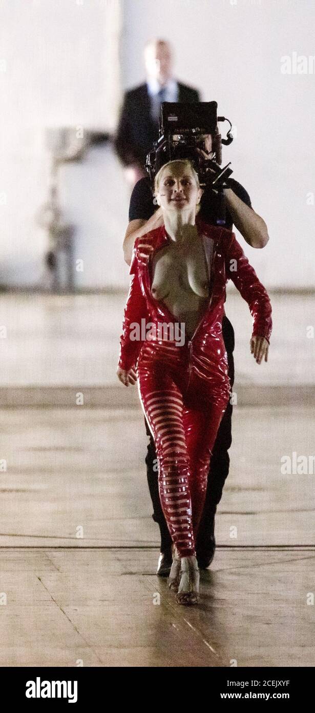 Jinsiy aloqa Alla Mixeeva