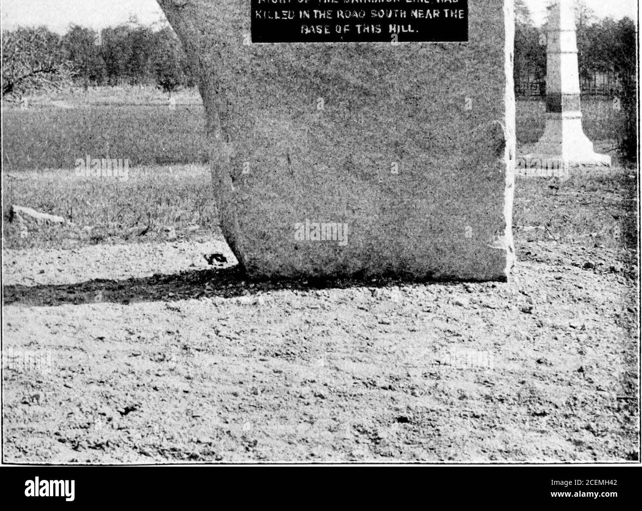 . Geschichte der Michigan-Organisationen in Chickamauga, Chattanooga und Missionary Ridge, 1863 [elektronische Ressource]. 21£MICHIGAN IHFANTHY ABTEILUNGEN UEUTKAEBABRawCE BELKNAP COMMANDINGBN DIE MORNWC VON S • i&gt;T, ZQtk DIESE Demohment wa9 die exireme rishtof sheridan« Division rallyingfr ^:m «kirmis* lwe a3jut theclenn House»ev (Wir Stunde untii entlastet von wilder-* Brigade juliuso Campbelt private Co h ki6ht oif thit skirmish line was kills) in der iumo soihh hören die BASIS OP T&lt;LLS H/IX... MARKIERUNG. ABLÖSUNG Stockfoto