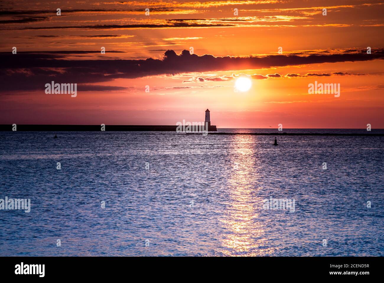 Berwick Pier und Leuchtturm Stockfoto