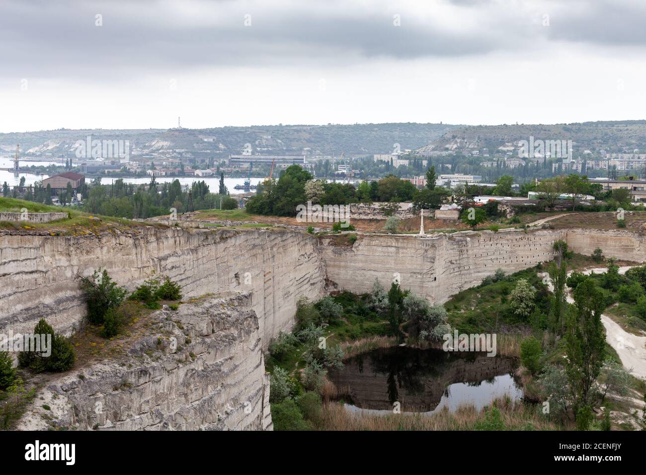 Inkerman Steinbruch Landschaft. Es ist eine der erstaunlichen Sehenswürdigkeiten des Dorfes Inkerman und Sewastopol, Krim Stockfoto