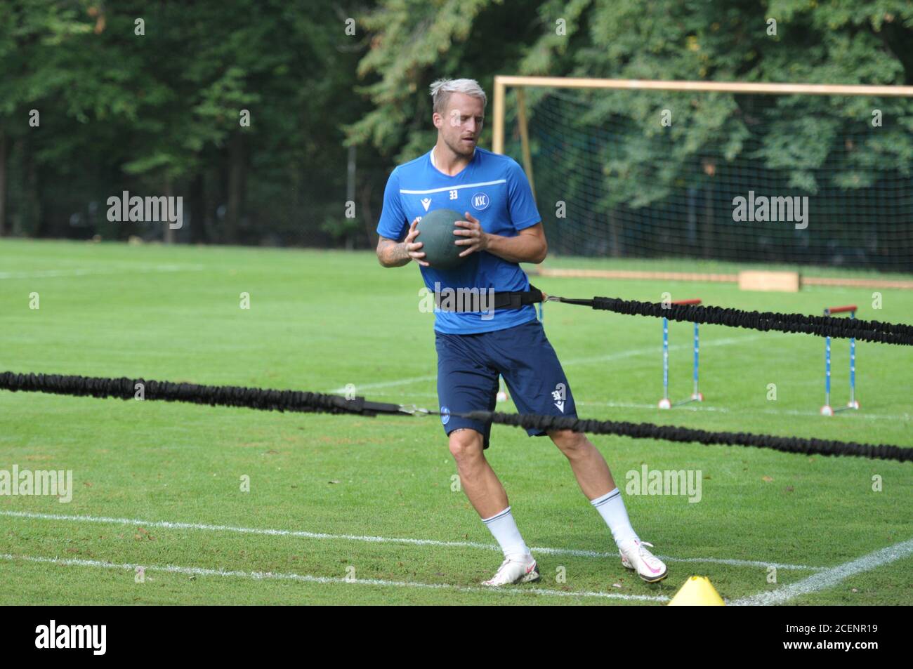 Zweiter Verein karlsruher sc in Ausbildung im Wildpark Kraftzirkel Beim KSC Stockfoto