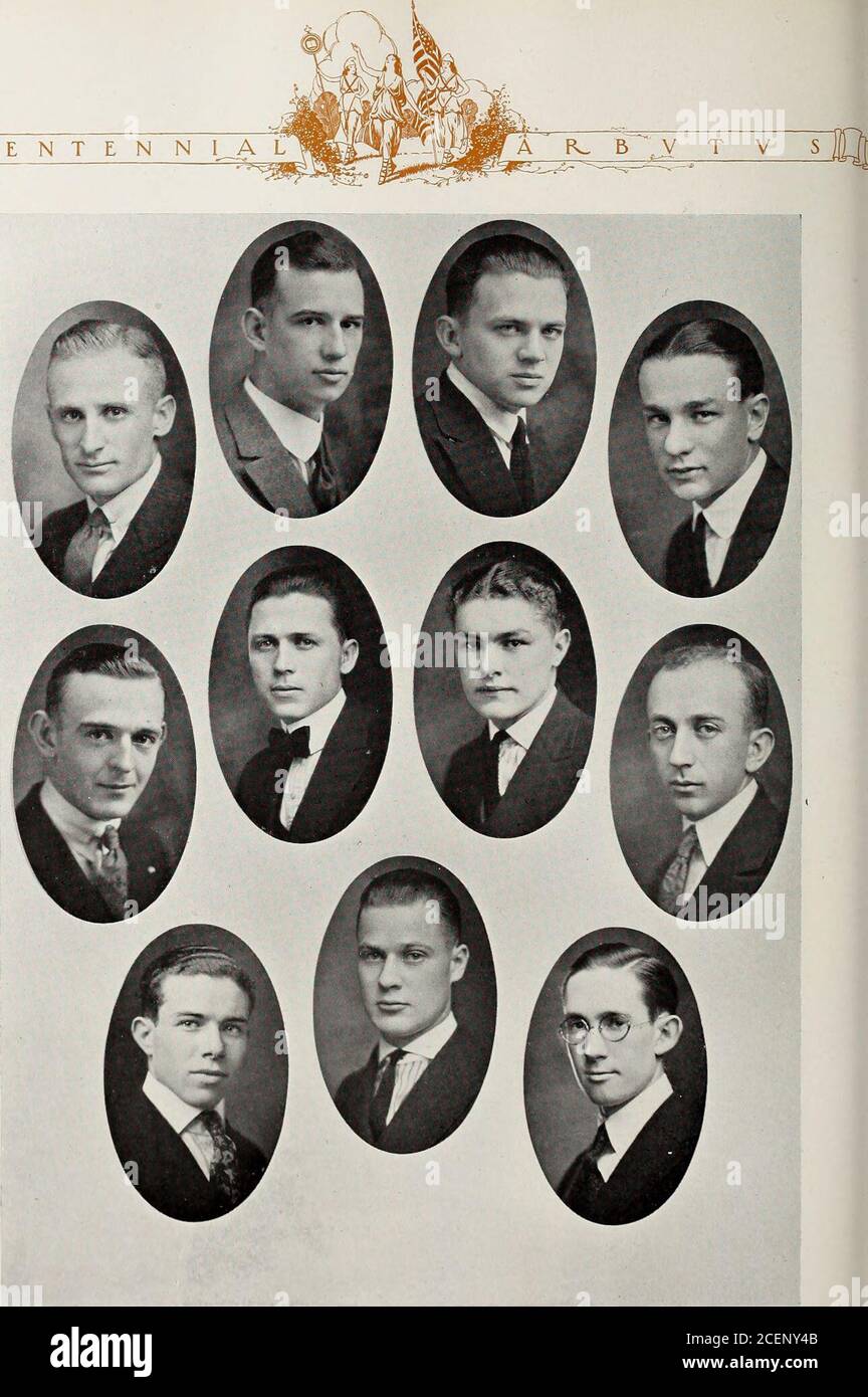 . Arbutus. S, erste Organisation in Madison, Wisconsin, im Jahr 1901. Epsilon Chapter wurde 1907 an der Indiana University installiert. Die Brüderlichkeit steht für die Entwicklung der Chemie, sowohl als reine als auch als angewandte Wissenschaft. Männer, die beabsichtigen, tomake Chemie ihren Beruf, und die haben die anerkennbaren Noten intheir College-Arbeit, sind berechtigt, die Mitgliedschaft. Chromgelb und Preußischblau sind die Farben der Bruderschaftund rote Nelke ist die Blume. Informationen über Brüderlichkeit und Berichte von Chemikern werden im Hexagon, der offiziellen Publikation, gemacht. Die Mitglieder, wie sie auf dem Bild erscheinen, sind: Zuerst Stockfoto