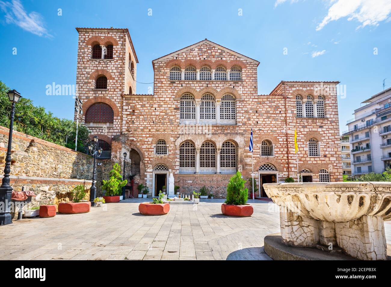 Blick auf die Kirche des Heiligen Demetrius (Hagios Demetrios), das Hauptheiligtum des Heiligen Demetrius, dem schutzpatron von Thessaloniki. Griechenland Stockfoto
