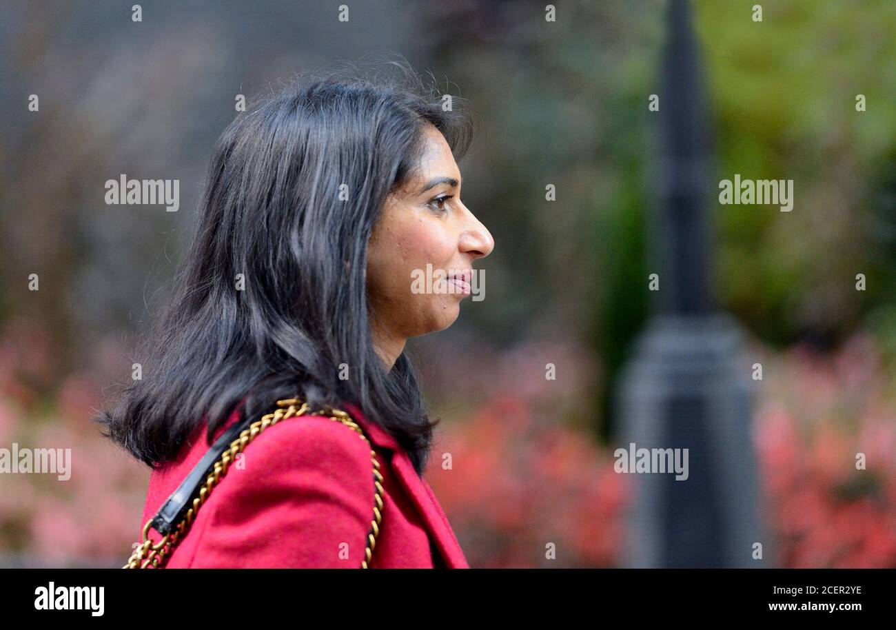 Suella Braverman QC MP - Generalstaatsanwalt - Verlassen einer Kabinettssitzung in Downing Street, 1. September 2020 Stockfoto