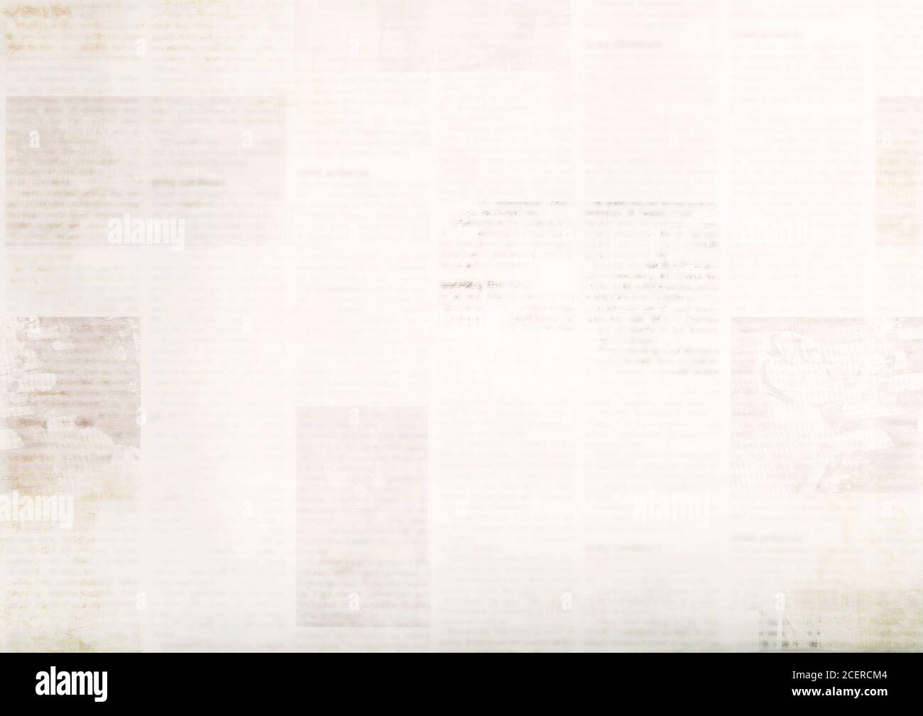 Vintage Grunge Zeitung Papier Textur Hintergrund. Verschwommener alter Zeitungshintergrund. Eine unleserliche, veraltete Zeitungsseite mit Textort. Grau w Stockfoto