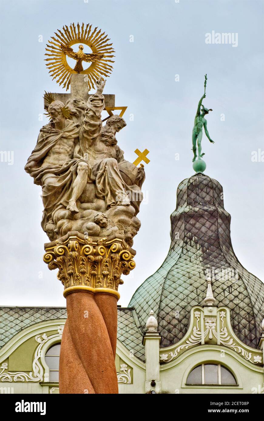 Dreifaltigkeitssäule am Rynek (Marktplatz) in Świdnica, Region Niederschlesien, Polen Stockfoto