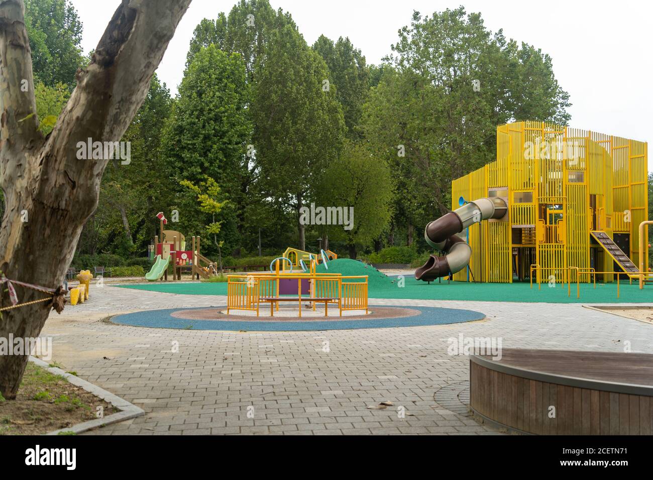 Ich sah leere Orte, die wegen des Corona-Virus verboten waren, sich zu sammeln. Stockfoto