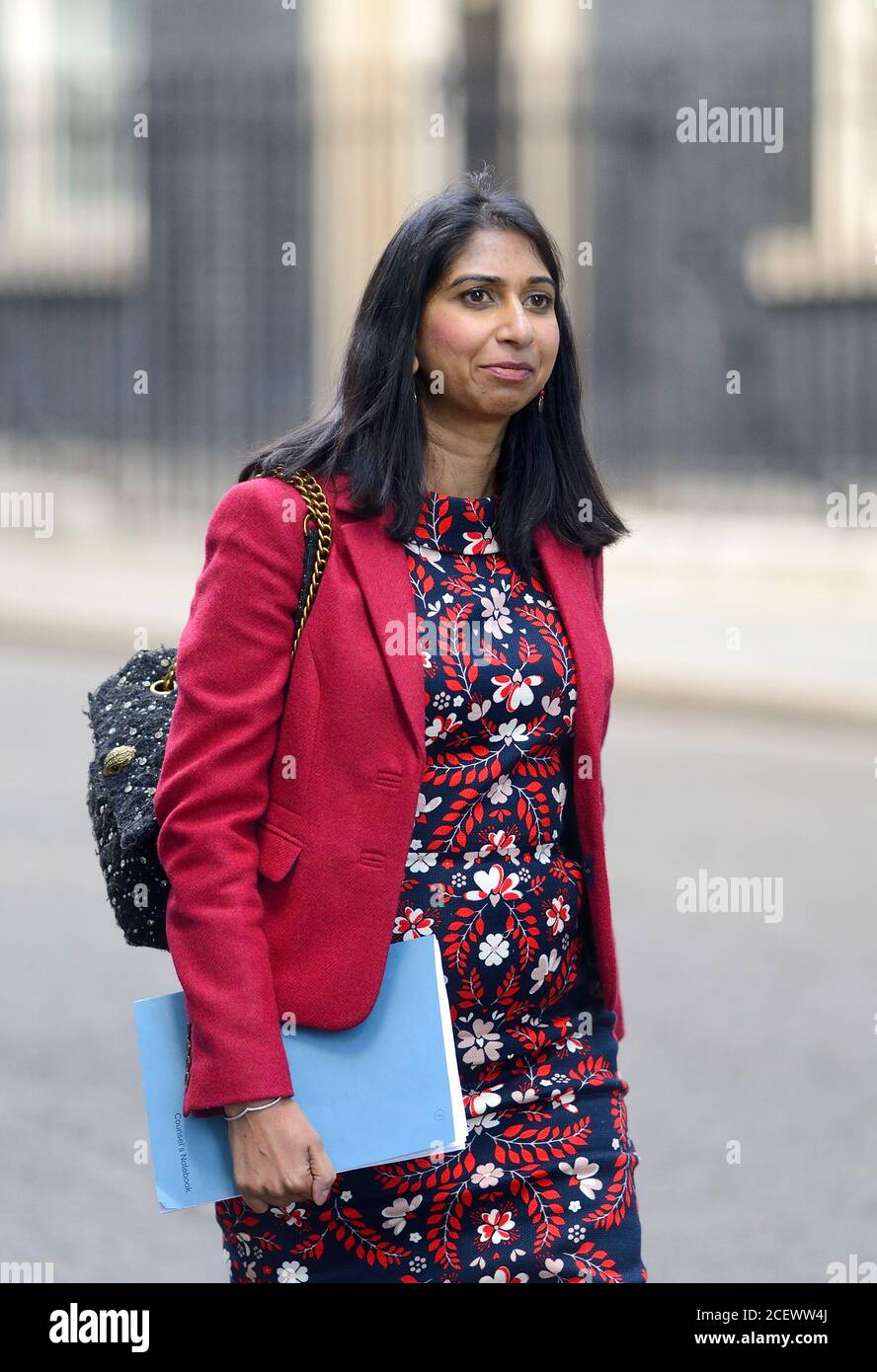 Suella Braverman QC MP - Generalstaatsanwalt - Verlassen einer Kabinettssitzung in Downing Street, 1. September 2020 Stockfoto