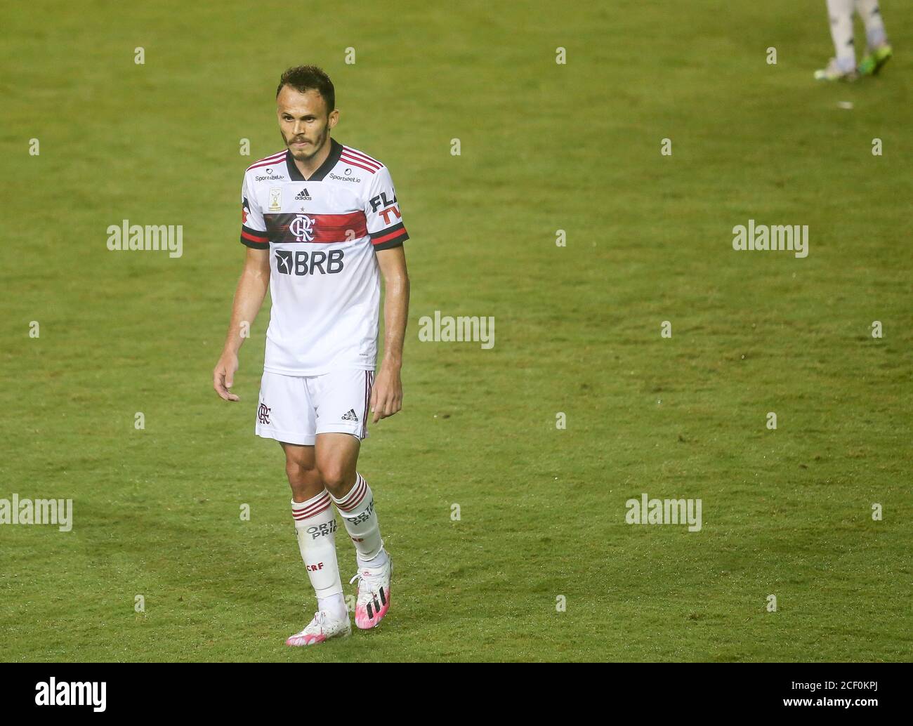 Salvador, Brasilien. September 2020. Renê, Flamengo-Spieler, während Bahia und Flamengo, fand diesen Mittwoch (02), in einem Spiel gültig für die 7. Runde der brasilianischen Meisterschaft 2020, ein Spiel im Pituaçu-Stadion, in Salvador, Bahia, Brasilien. Quelle: Tiago Caldas/FotoArena/Alamy Live News Stockfoto