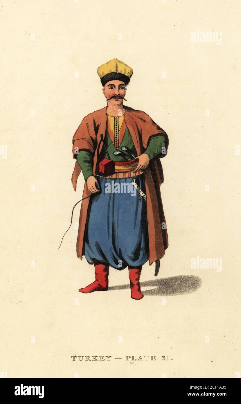Kostüm eines tatarischen oder tatarischen Mannes. Er trägt eine Mütze,  einen Mantel, eine Jacke, eine lockere Hose und rote Stiefel. In seinem  Gürtel sind Pistolen, Peitsche und Scimitar. Handkolorierter Kupferstich  nach Octavian