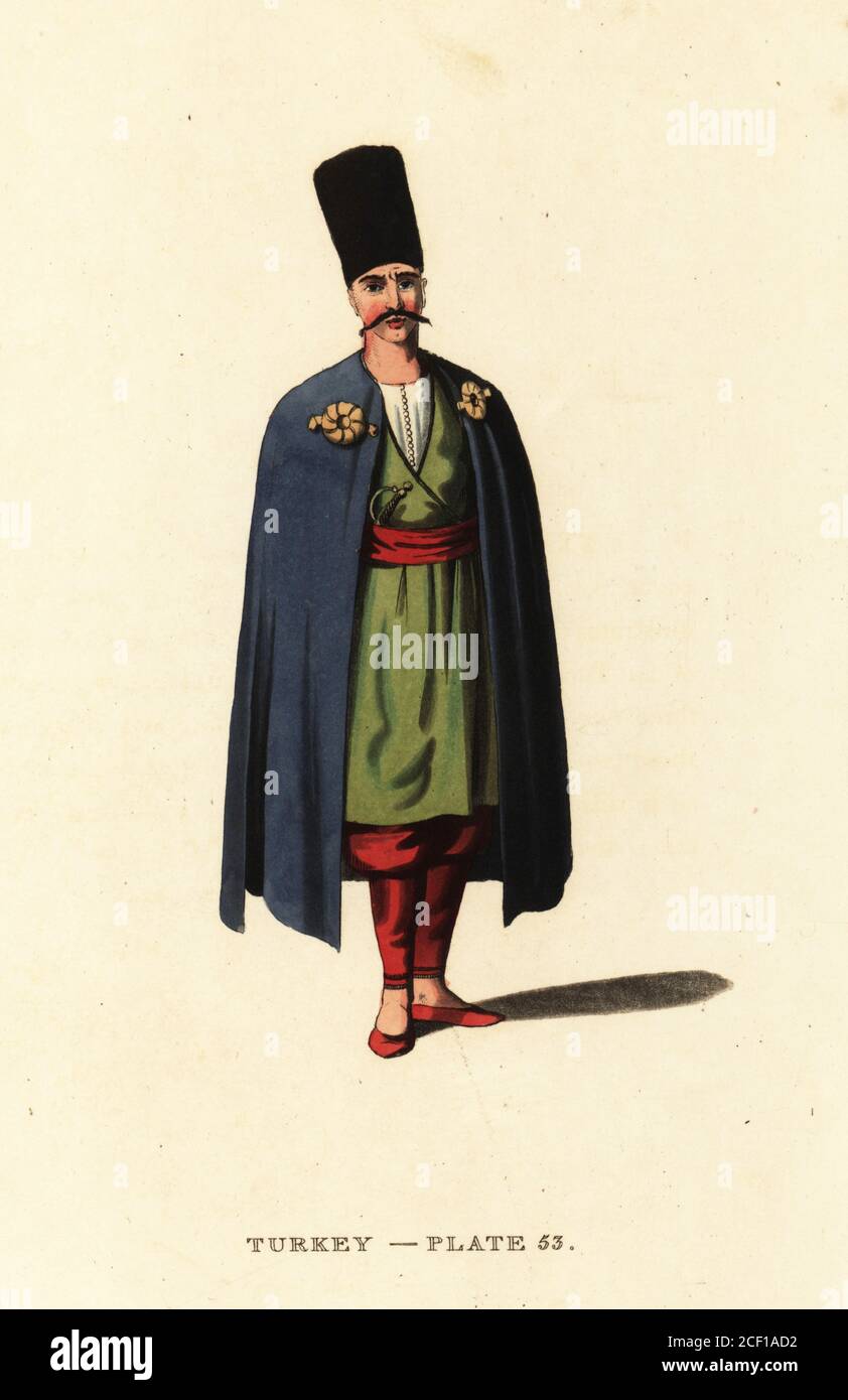 Kostüm eines Bosniacs oder Mannes aus Bosnien, Osmanisches Reich. Er trägt einen großen Filzhut, einen blauen Umhang, eine grüne Robe mit Gürtel, einen roten Schlauch und Hausschuhe. Handkolorierter Kupferstich nach Octavian Dalvimart aus William Alexanders Übersetzung der malerischen Darstellungen des Kleides und der Männer der Türken, Thomas M’Lean, London, 1814. Stockfoto