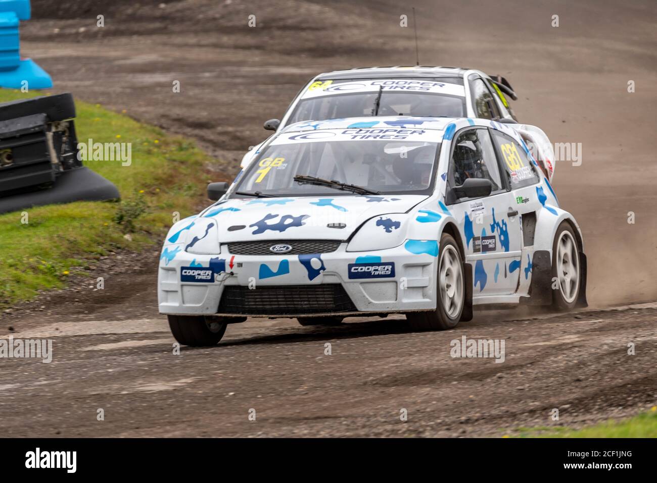 Julian Godfrey in Ford Fiesta Rennen in den Supercars beim 5 Nations British Rallycross Event in Lydden Hill, Kent, UK. Während COVID-19 Stockfoto