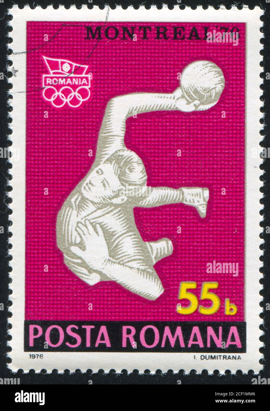 RUMÄNIEN - UM 1976: Briefmarke gedruckt von Rumänien, zeigt Team Handball, um 1976 Stockfoto