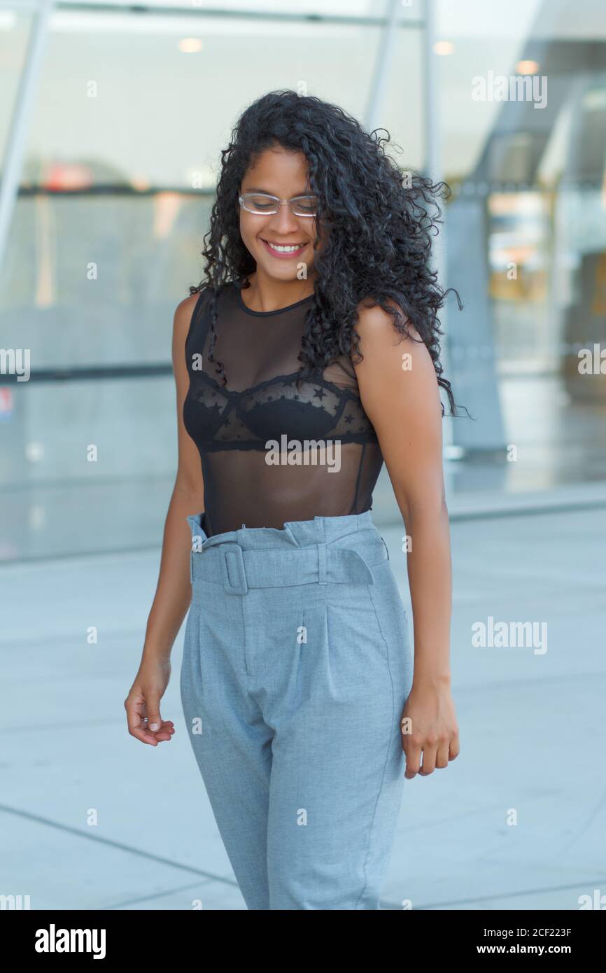 Faszinierend Transparente Schwarze Bluse Fotos