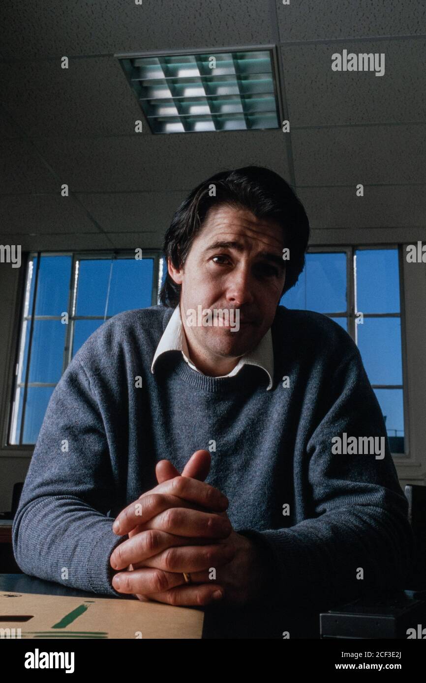 Jonathon Porritt Interviewportrait bei Friends of the Earth, Underwood Street, London 23. Februar 1989. Foto: Neil Turner Stockfoto