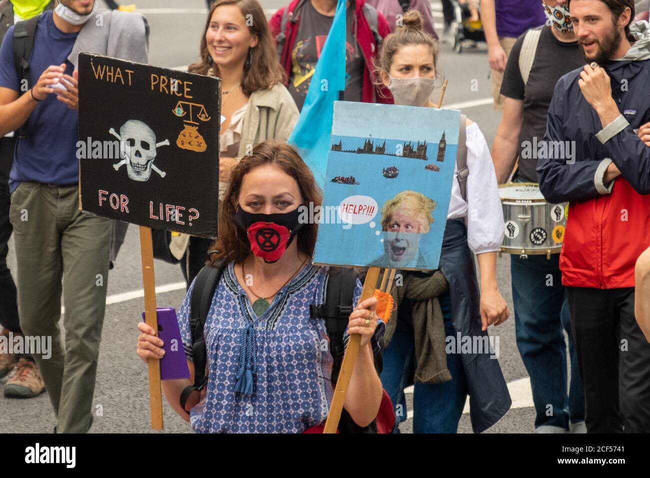 London - September 2020: Extinction Rebellion protestiert im Zentrum Londons, die sich für Fragen des Klimawandels einsetzen Stockfoto
