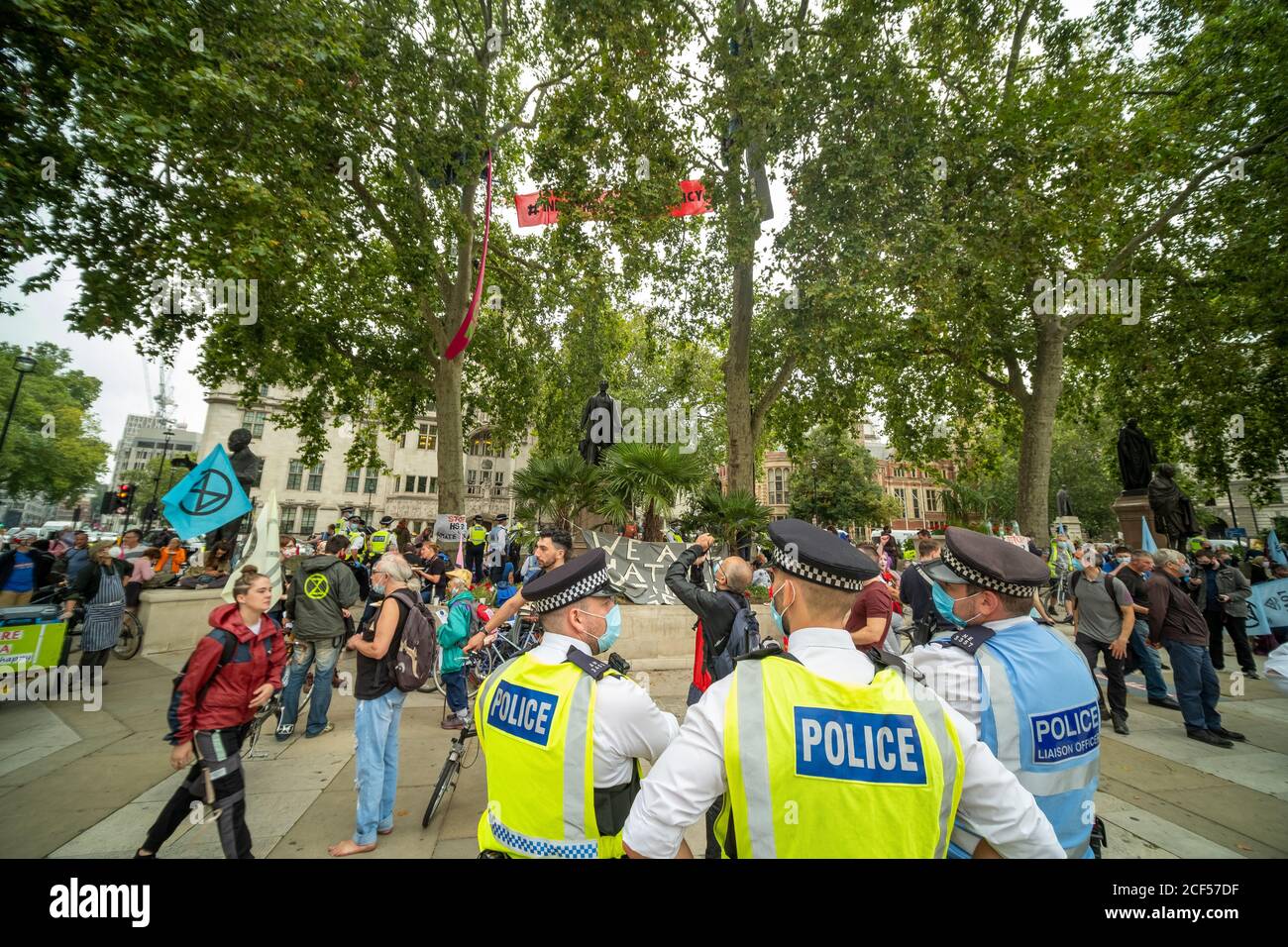 London - September 2020: Extinction Rebellion protestiert im Zentrum Londons, die sich für Fragen des Klimawandels einsetzen Stockfoto