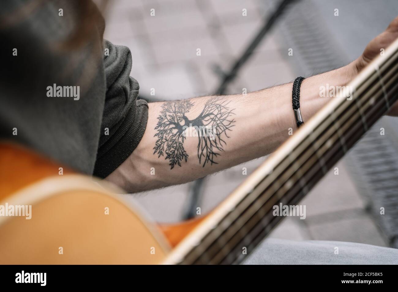 Tattoo Rocker Stockfotos Und Bilder Kaufen Alamy