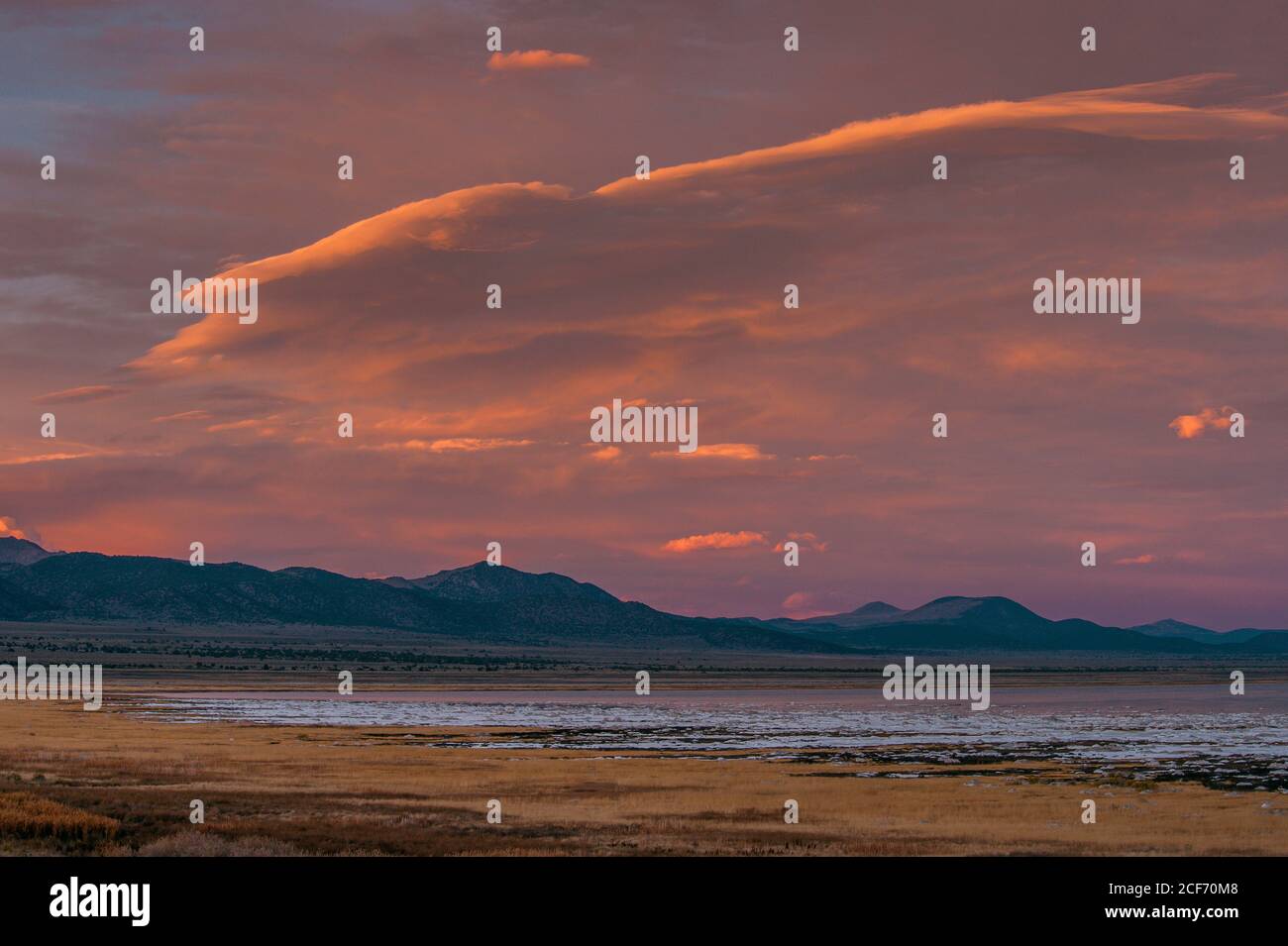 Sonnenuntergang, Mono Lake, Mono Basin National Forest Scenic Area, Inyo National Forest, Kalifornien Stockfoto