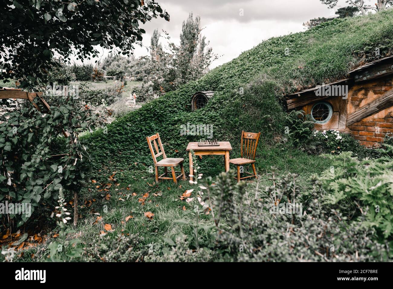 Hobbit Village Neuseeland Stockfotos Und Bilder Kaufen Alamy