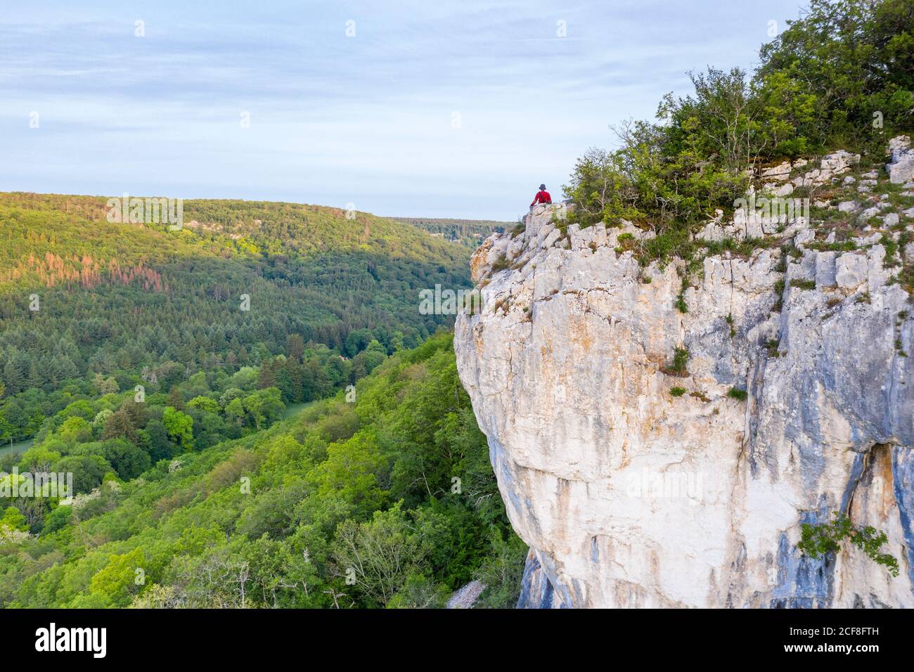 Frankreich, Cote d’Or, Regionales Naturreservat Val Suzon, Messigny et Vantoux, Foret Domaniale de Val Suzon (Luftaufnahme) // Frankreich, Côte d’Or (21), rés Stockfoto