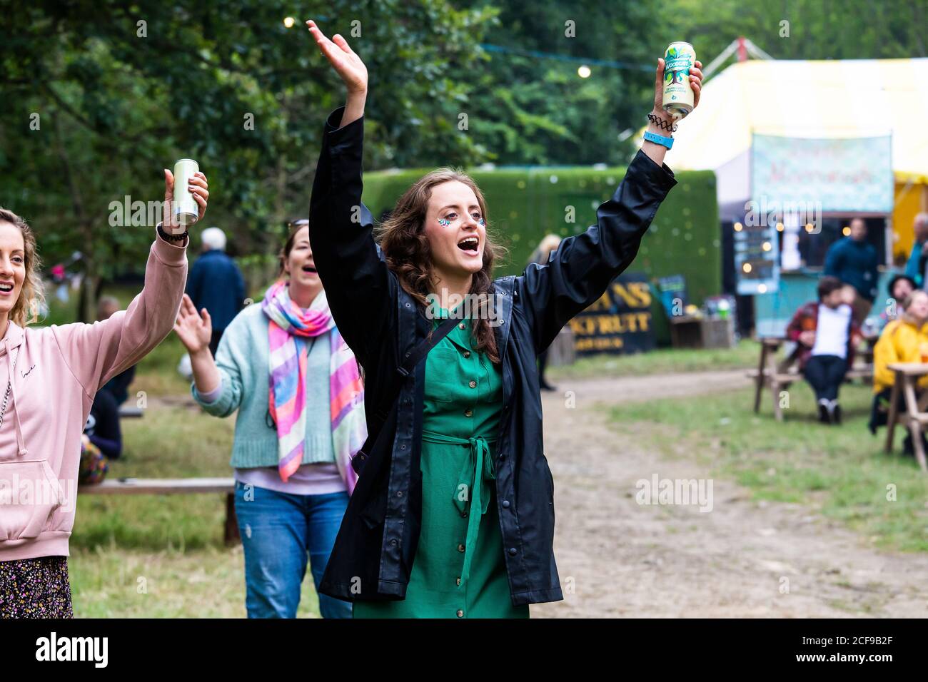 Wir sind kein Festival sozial distanziert Veranstaltung in Pippingford Park - Camping mit Festivalstimmung Stockfoto