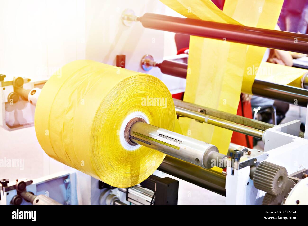 Maschine für die Herstellung von Plastiktüten Stockfoto