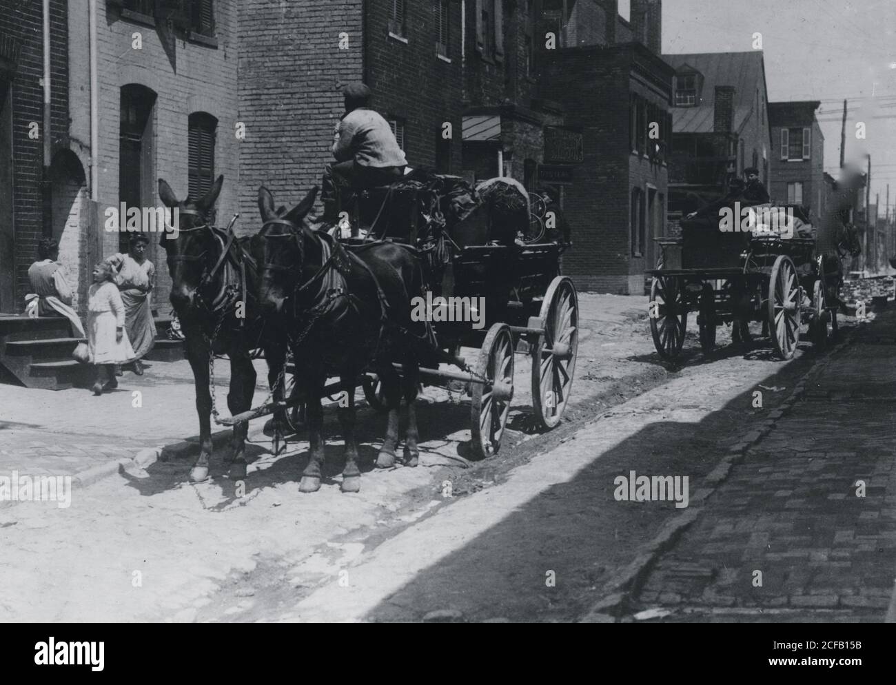 Warten auf die menschliche Fracht für die Maryland Beere Felder zu starten. Aufgenommen am Fells Point, Baltimore Stockfoto