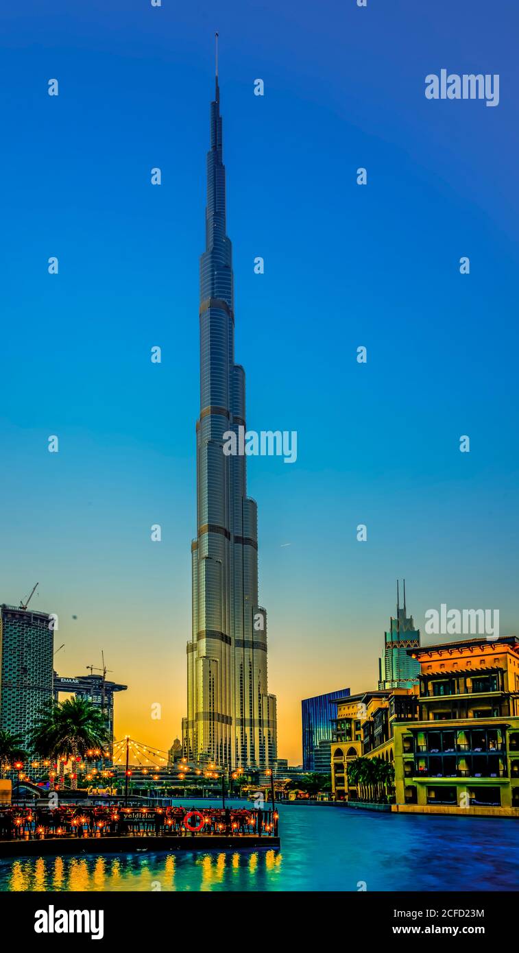 Der Burj Khalifa Tower in Downtown Dubai, Vereinigte Arabische Emirate, Naher Osten. Stockfoto