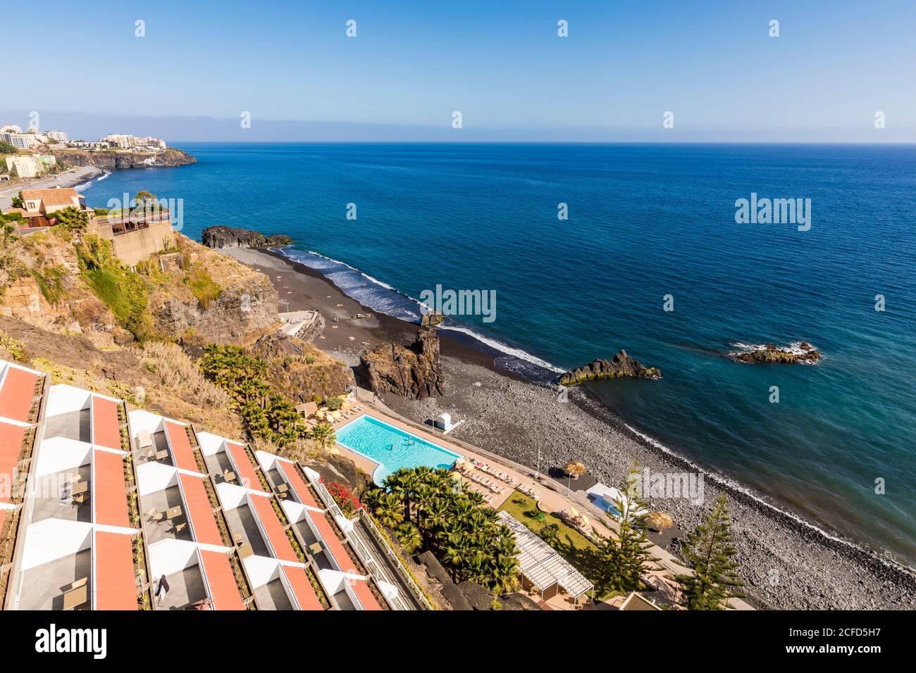 Portugal, Madeira Island, Funchal, Hotel Orca Praia, Hotelkomplex, Pool Stockfoto