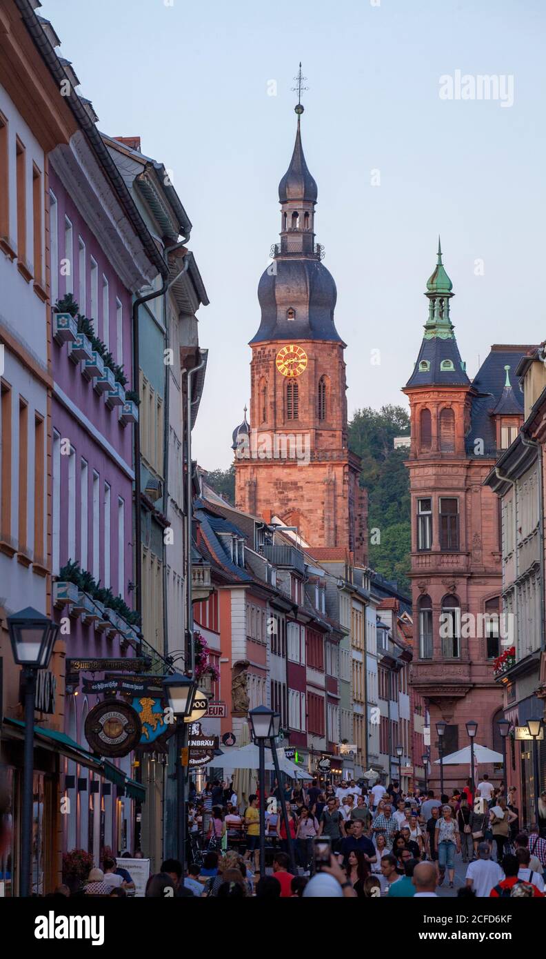 Fußgängerzone Hauptstraße in der Altstadt, Heidelberg, Baden-Württemberg, Deutschland, Europa Stockfoto
