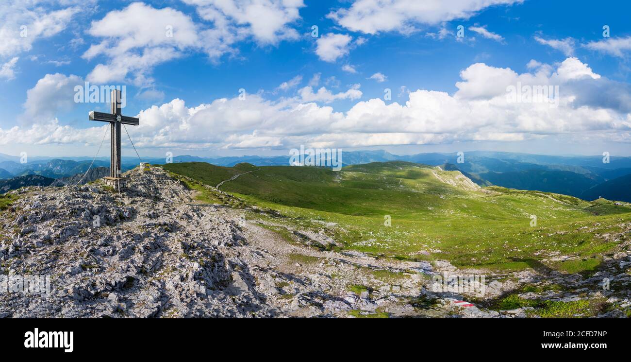Sankt Barbara im Mürztal, Berg hohe Veitsch (Veitschalpe), Gipfelkreuz in der Hochsteiermark, Steiermark, Österreich Stockfoto