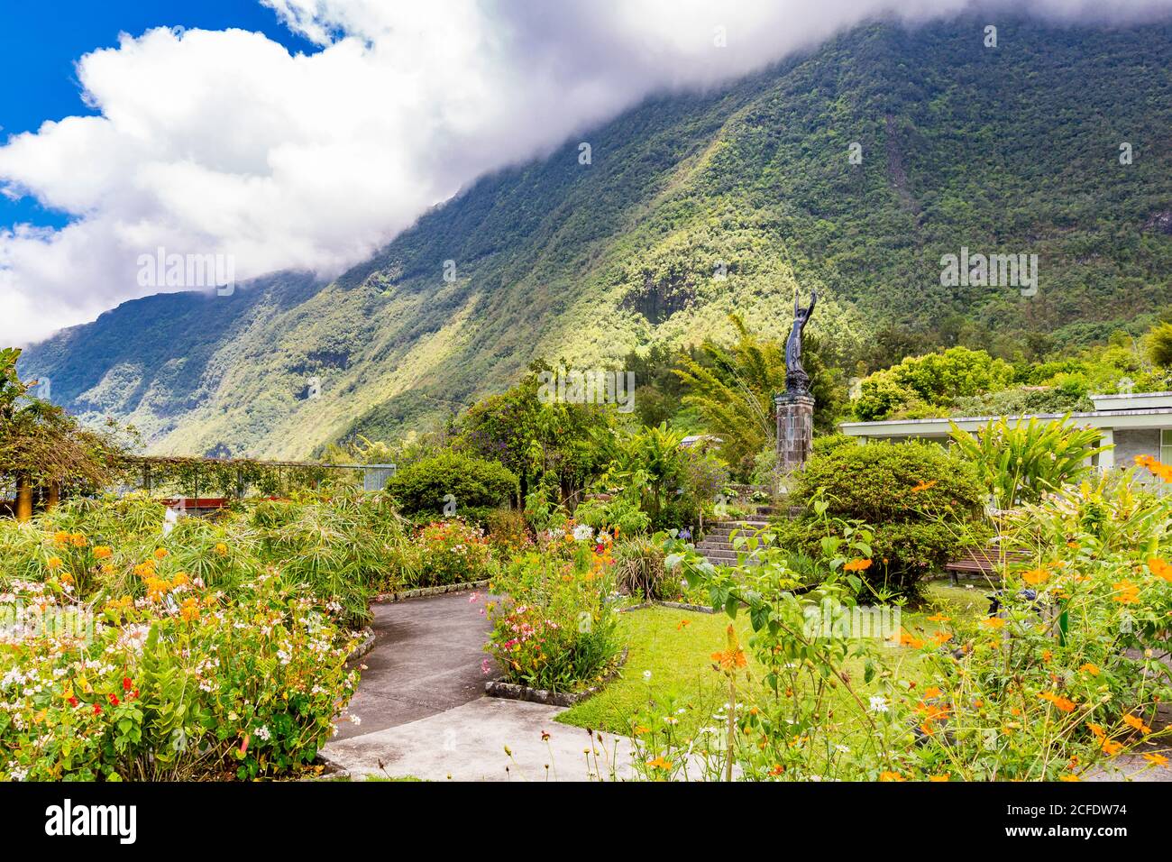 L'ame de la France, die Seele Frankreichs, Bronzestatue eines Kriegers, vom Bildhauer Carlo Sarrabezoles, 1931, Hell-Bourg, Vulkan Cirque de la Salazie, Stockfoto