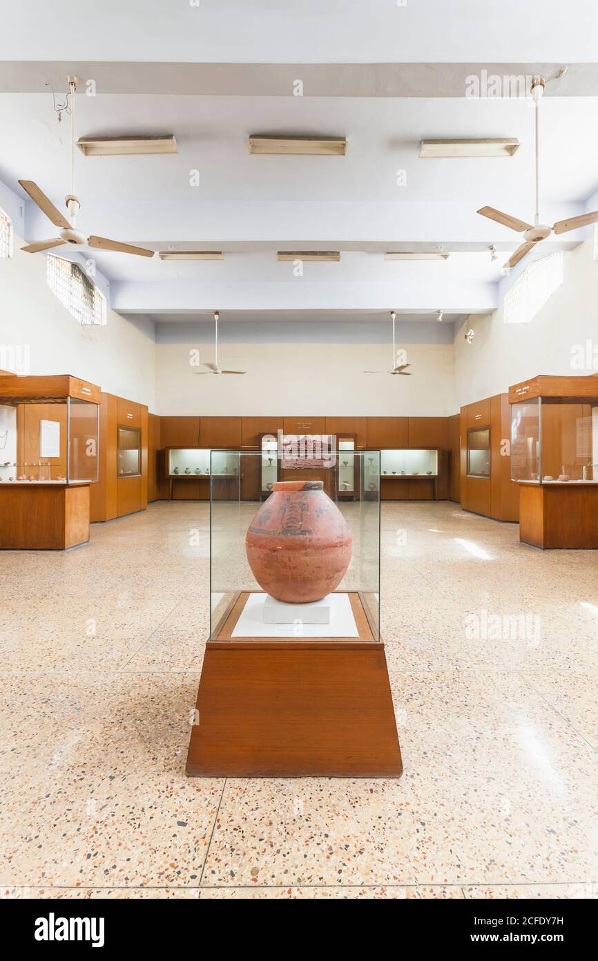 Terracotta große Strage Glas, Galerie der Harappan Zivilisation Bereich, National Museum of Pakistan, Karachi, Sindh, Pakistan, Südasien, Asien Stockfoto