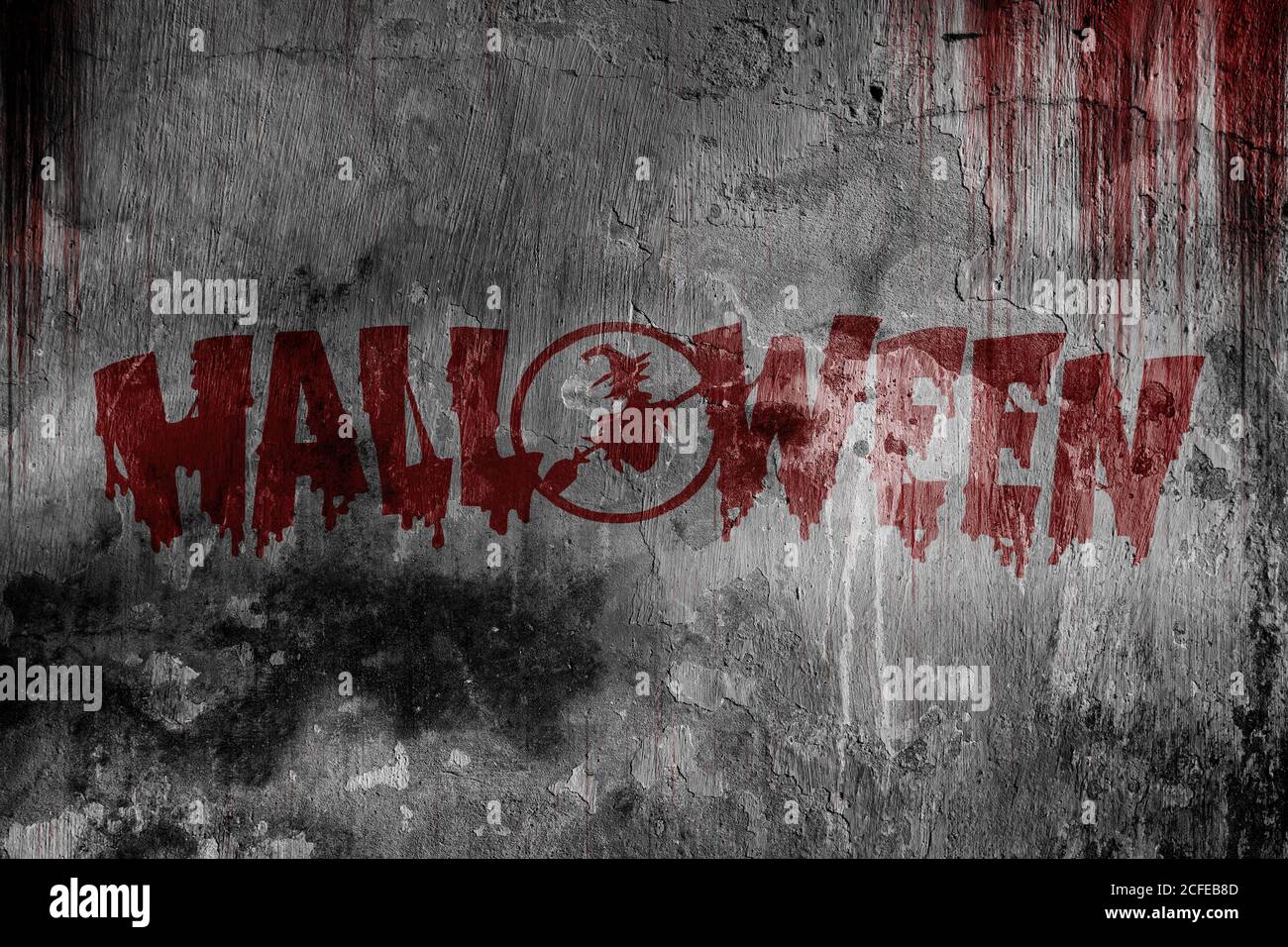 Happy halloween Text von Blood auf der alten gruseligen Wand Stockfoto