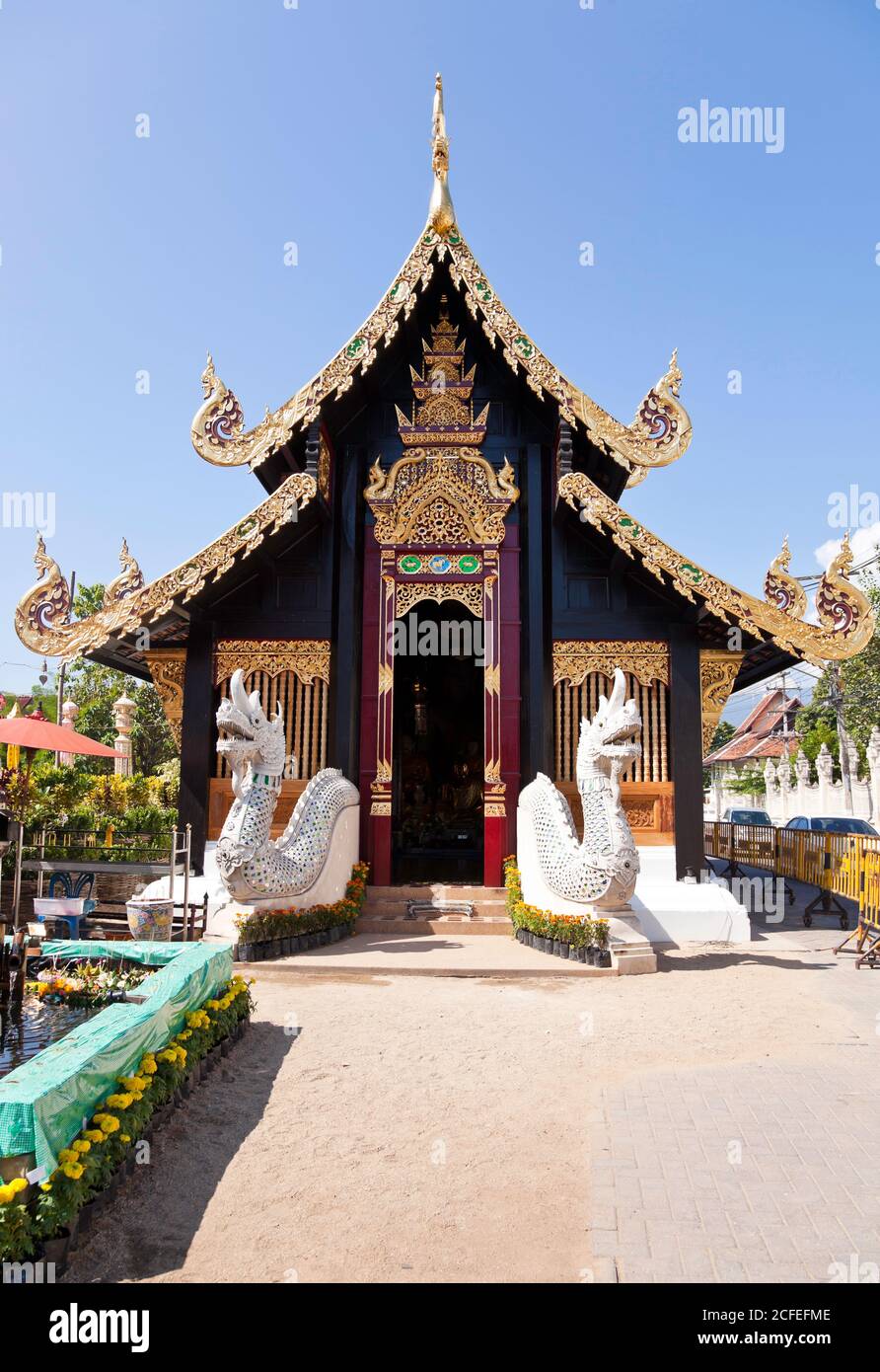 Wunderschöne lanna Stil Viharn in Chiang Mai, Thailand. Stockfoto