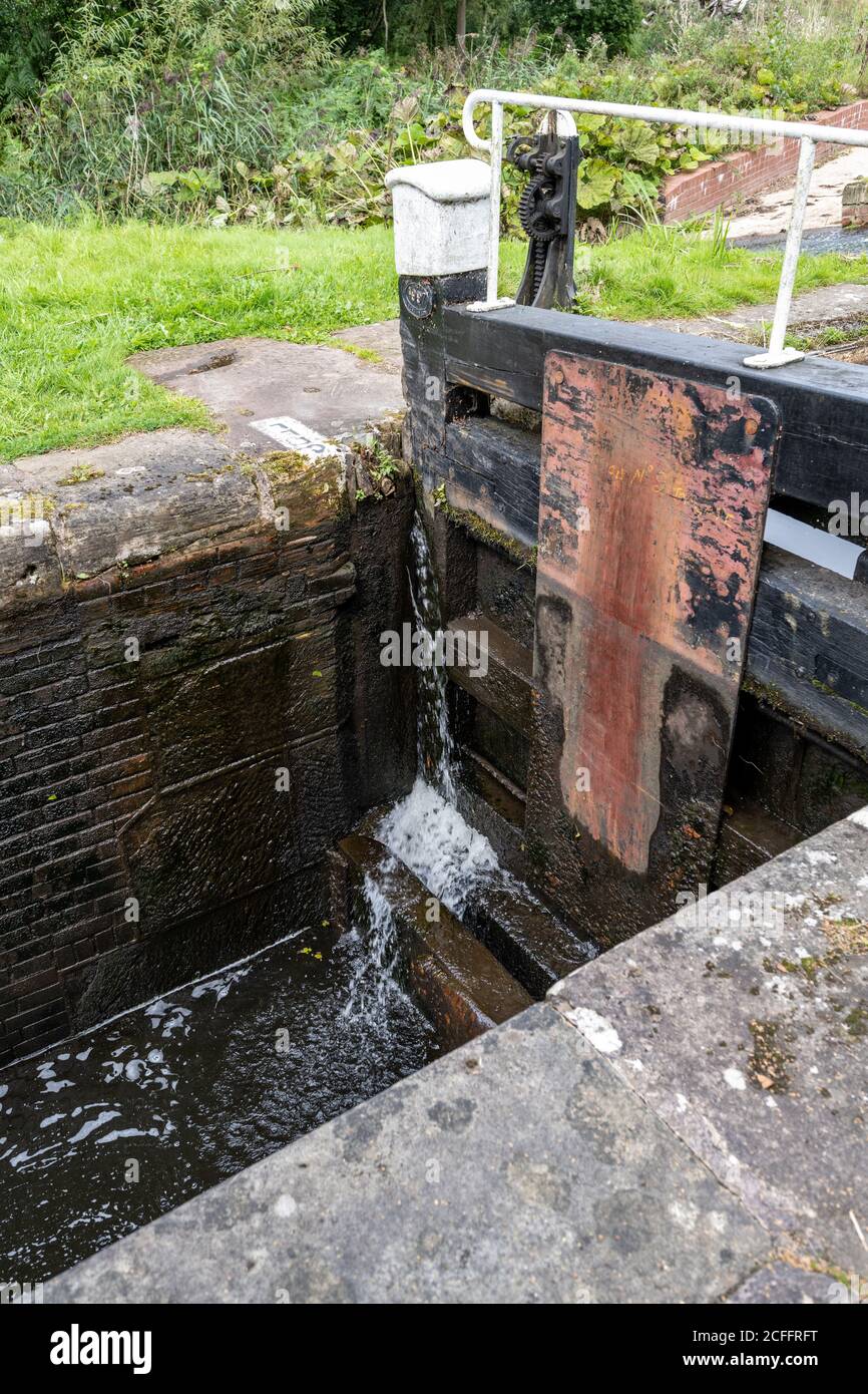 Lock 2 auf dem Montgomery Canal in Shropshire UK Stockfoto