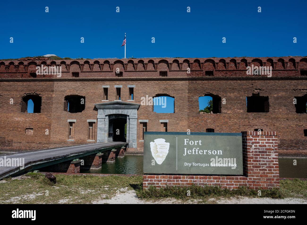Dry Tortugas National Park, USA: 12. März 2020: Fort Jefferson Schild am Dry Tortugas Park Stockfoto