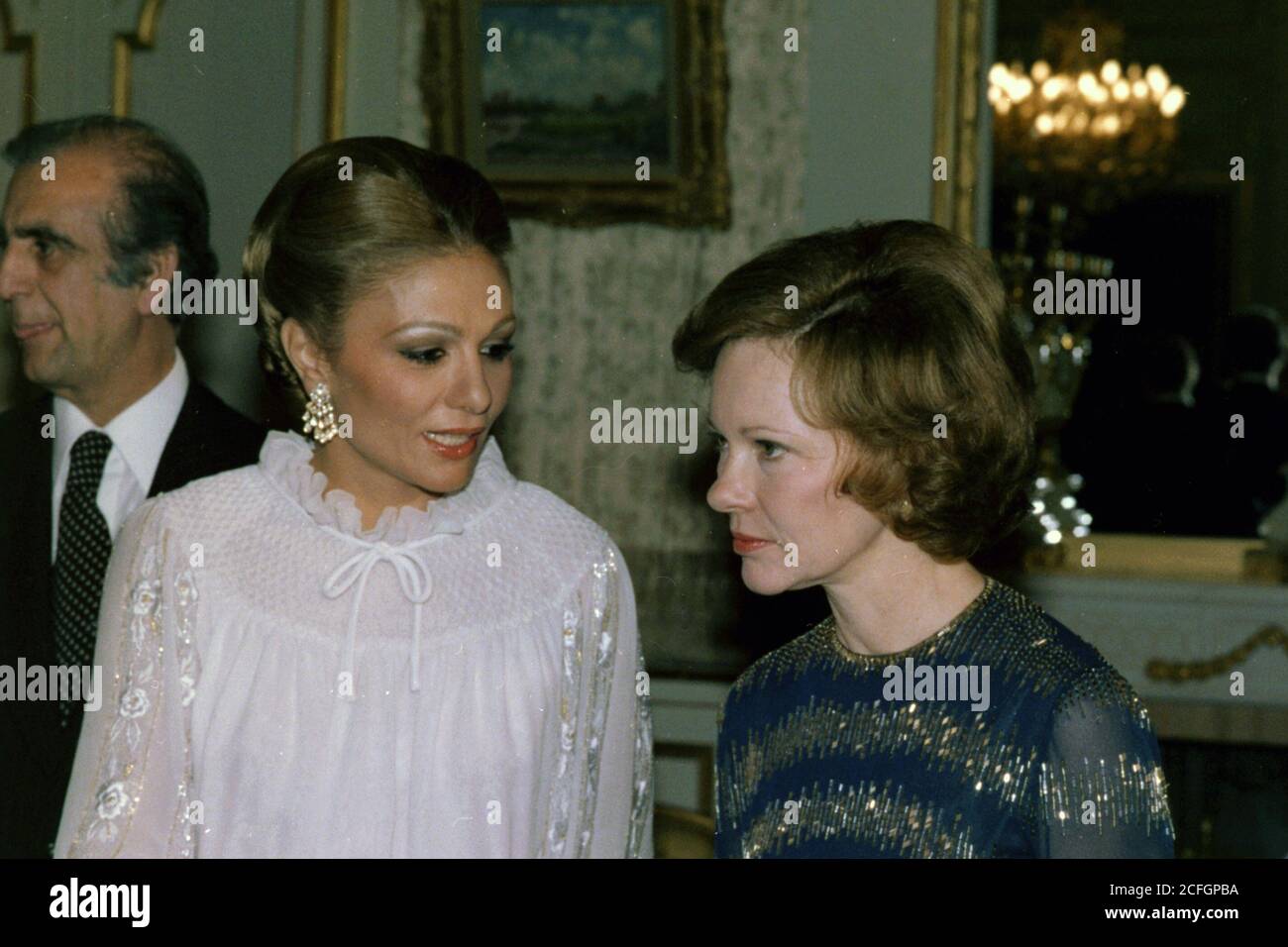 Die Shahbanou des Iran und Rosalynn Carter ca. 31 Dezember 1977 Stockfoto