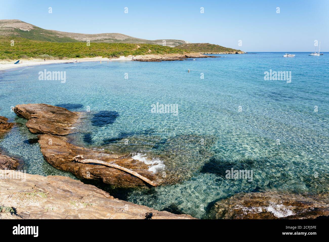 Wilde Meereslandschaft auf dem Pfad des 'Sentier des douaniers', in Kap Corse, Korsika Stockfoto