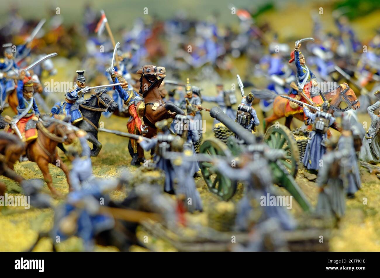 Miniatur-Spielzeugsoldaten in napoleonischen Kriegsschlachtszene Stockfoto