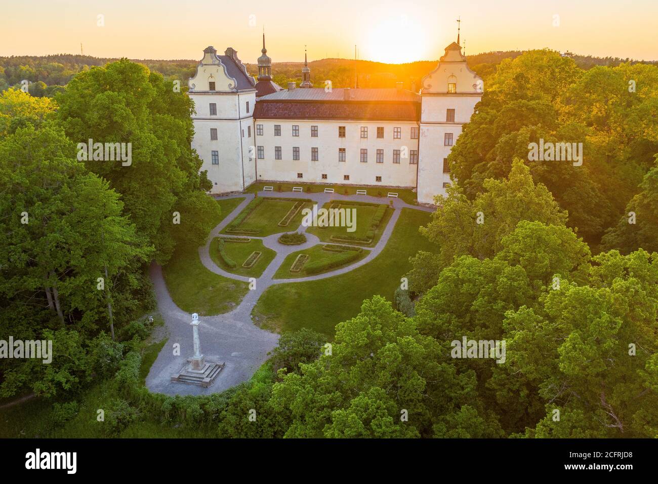 Das Schloss Tyresö ist ein Palast aus dem 17. Jahrhundert in Tyresö, Kreis Stockholm, Schweden. Der Bau begann in den 1620er Jahren und wurde 1636 abgeschlossen. Stockfoto