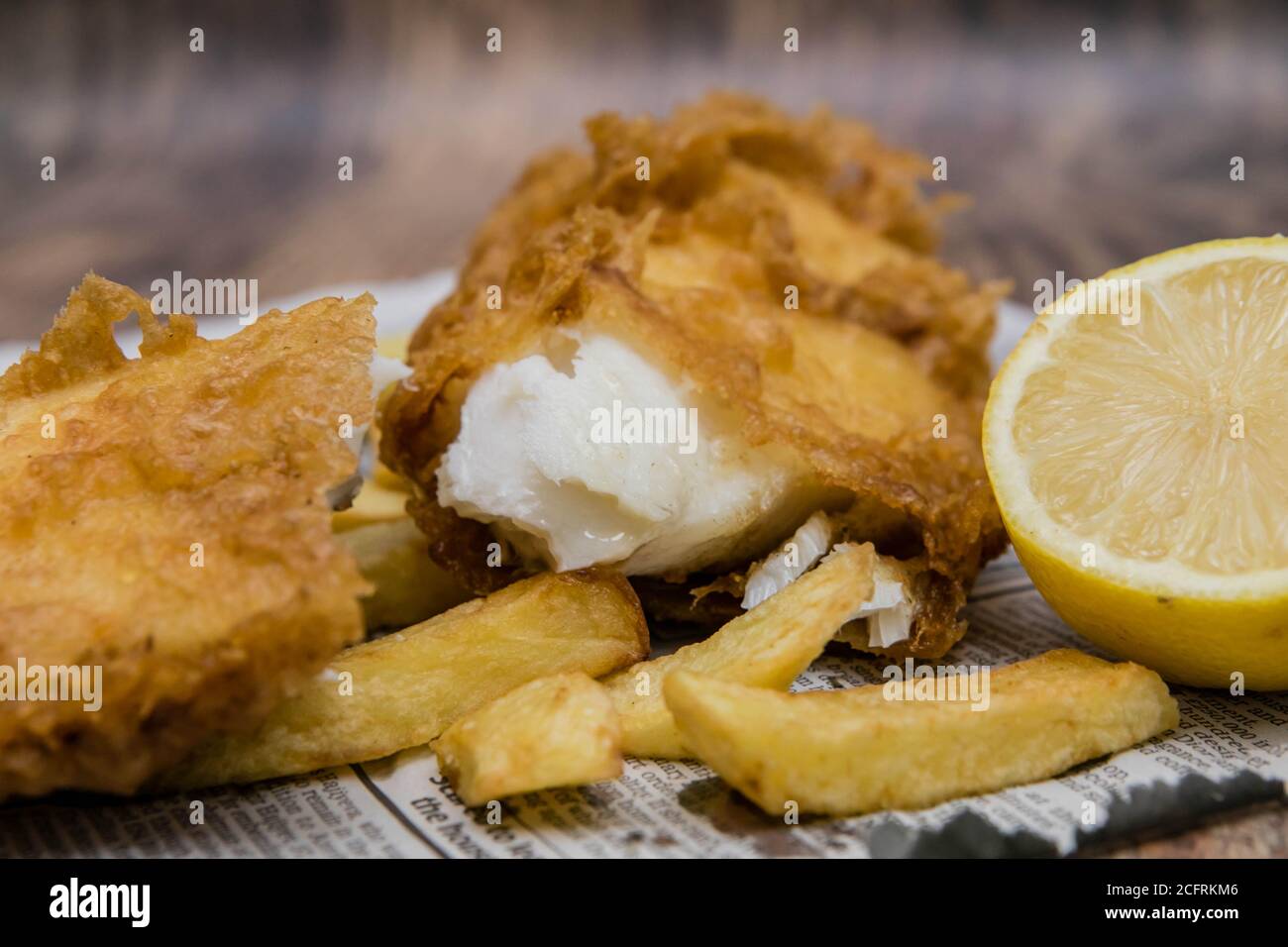 Traditionelle britische Fisch- und Chips-Take-Away Stockfoto