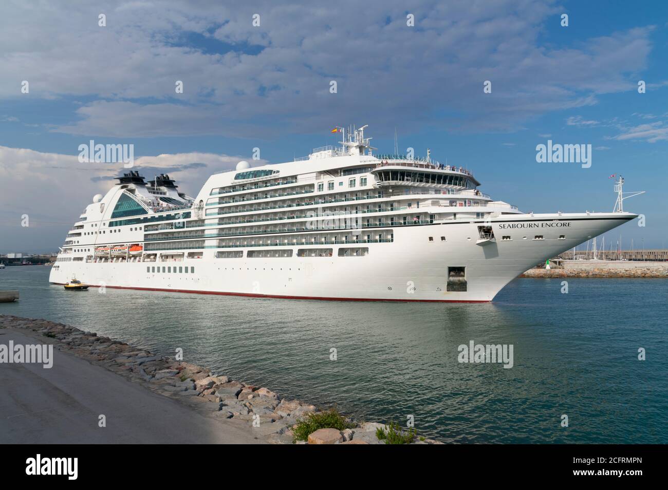 Das Kreuzfahrtschiff Seabourne Encore der Firma Silversea Cruises dockte im Hafen von Barcelona an. September 19, 2019. Stockfoto